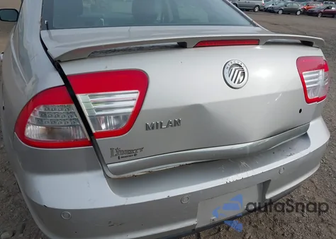 2008 Mercury Milan I4 из США, поврежденный, VIN 3MEHM07ZX8R602619